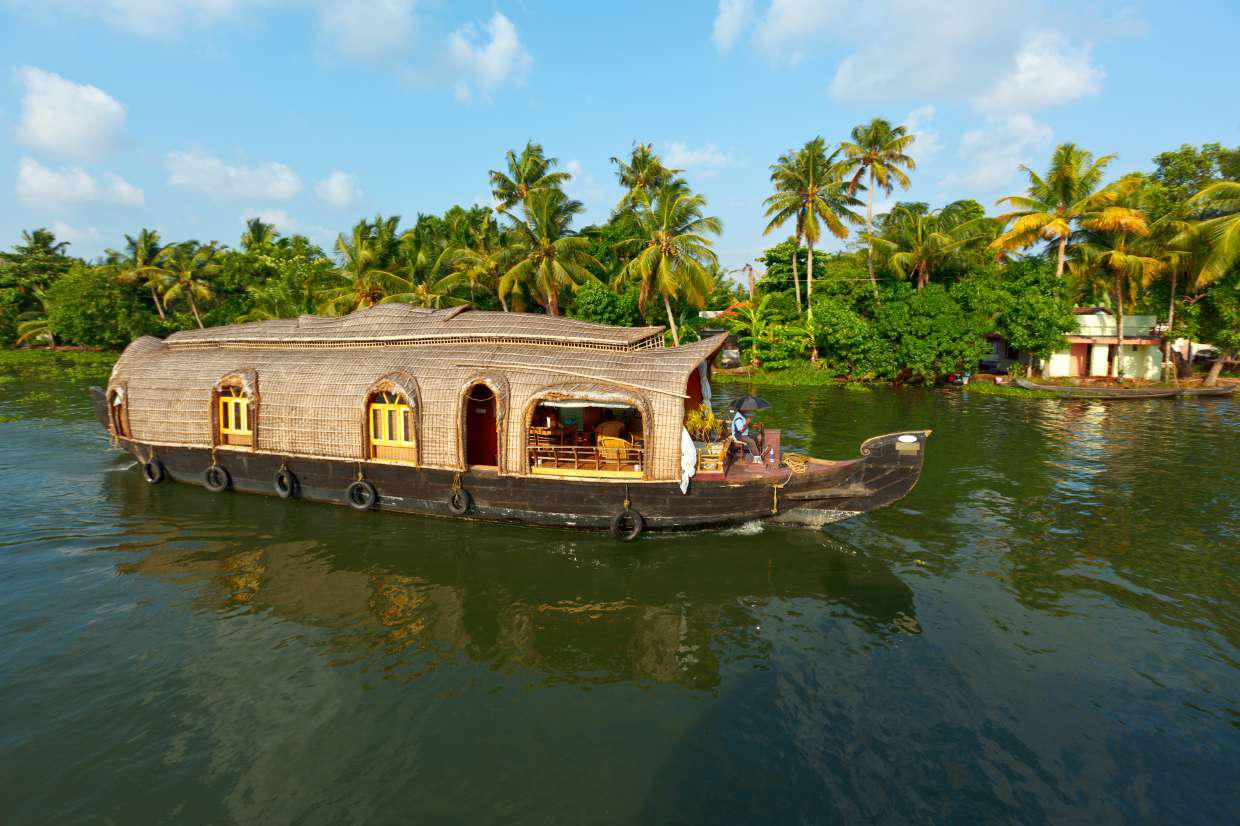 Kerala Getaway with Alleppey Houseboat Experience