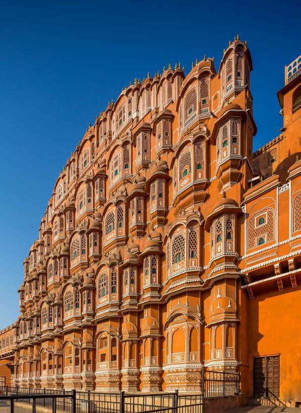 Rajasthan Royal Escape | Journey Through Majestic Forts & Serene Lakes